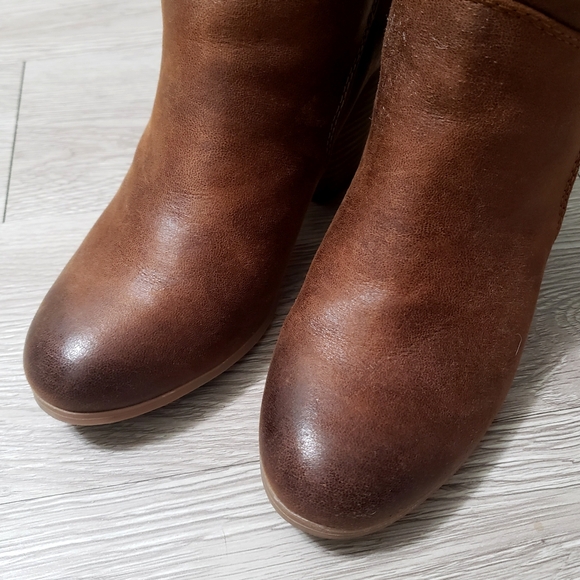 FINAL $ DROP Brown ankle boots chunky heel booties size 9 western country boho - Picture 3 of 10